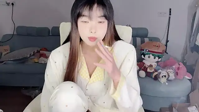 Akong11 online show from 04/02/26, 05:08