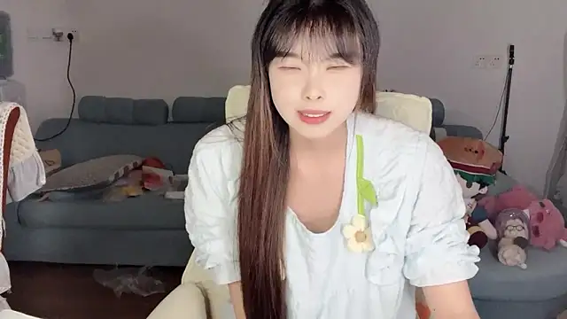 Akong11 online show from 04/08/26, 05:25