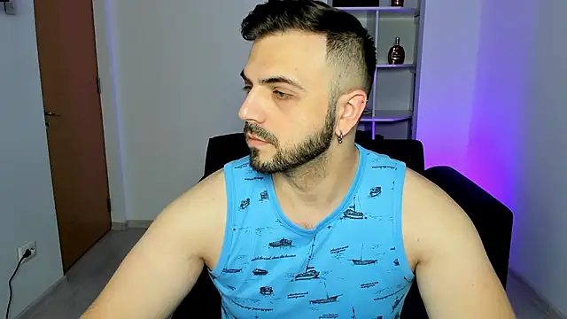 Snapshot of Jace_Thorne chatting on 11/23/25, 01:59 Jace Thorne online show from 11/23/25, 01:59