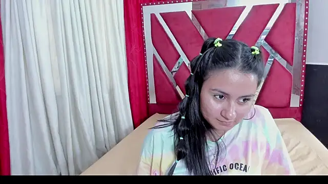 Luna021 1 online show from 09/24/25, 07:31