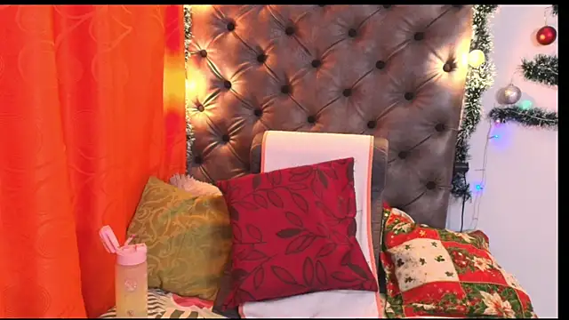 Luna021 1 online show from 12/13/25, 08:04