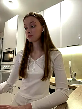 FriendlyFire 18 online show from 10/15/25, 06:49