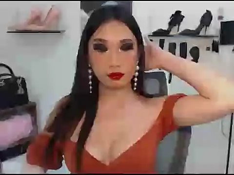 TsFreshMistress69XXX online show from 09/18/25, 08:12