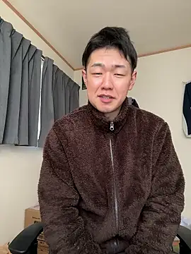 Snapshot of KAMESAN08 chatting on 02/14/26, 11:38 KAMESAN08 online show from 02/14/26, 11:38