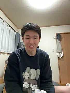 Snapshot of KAMESAN08 chatting on 01/15/26, 12:19 KAMESAN08 online show from 01/15/26, 12:19