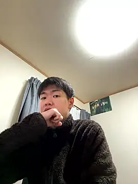 Snapshot of KAMESAN08 chatting on 01/09/26, 12:56 KAMESAN08 online show from 01/09/26, 12:56