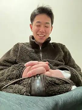 Snapshot of KAMESAN08 chatting on 02/26/26, 01:00 KAMESAN08 online show from 02/26/26, 01:00