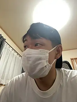 Snapshot of KAMESAN08 chatting on 10/10/25, 01:01 KAMESAN08 online show from 10/10/25, 01:01