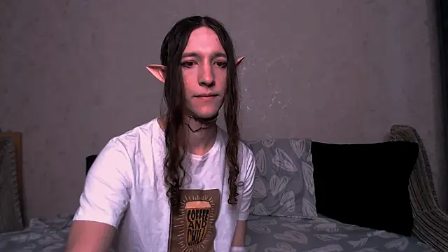 SilverMuse  online show from 10/24/25, 06:12