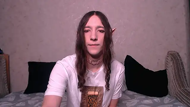 SilverMuse  online show from 10/06/25, 10:32