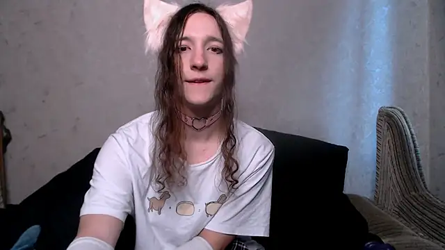 SilverMuse  online show from 09/24/25, 04:52