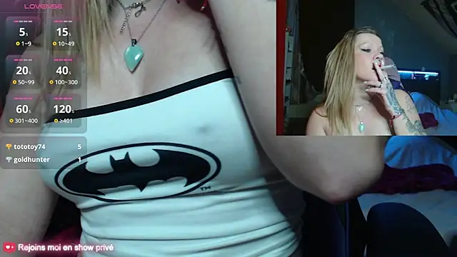 AnnaFalconeX online show from 03/26/26, 11:57