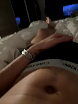 bobsex211 online show from 11/05/25, 11:41