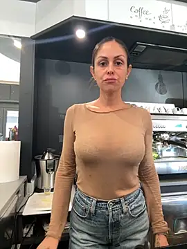 ainaht online show from 11/25/25, 09:42