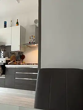 ainaht online show from 12/04/25, 01:21