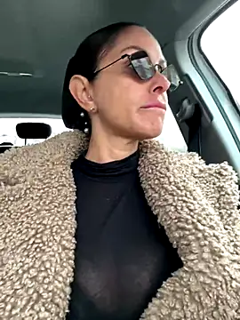 ainaht online show from 11/18/25, 08:39