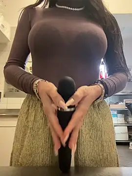 ainaht online show from 03/03/26, 08:32