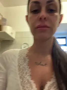 ainaht online show from 02/05/26, 08:10