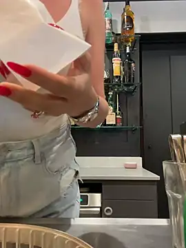 ainaht online show from 04/06/26, 06:36