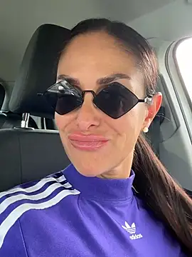 ainaht online show from 04/14/26, 02:33