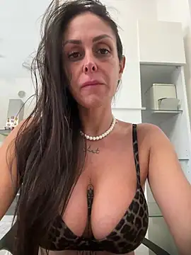 ainaht online show from 02/16/26, 01:32