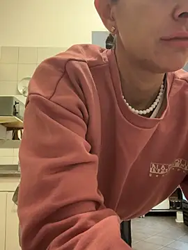 ainaht online show from 03/10/26, 08:18