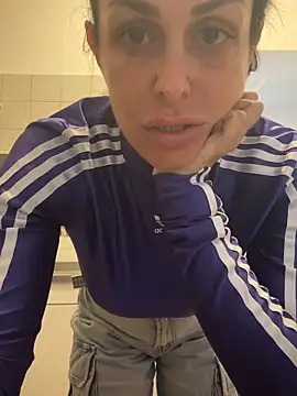 ainaht online show from 03/25/26, 08:57