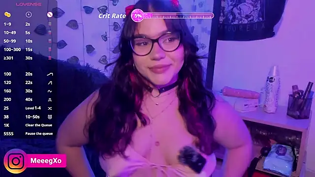 MegXo online show from 11/08/25, 07:45