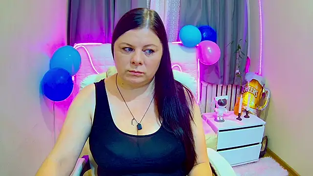 BritneyRaine online show from 09/22/25, 12:11