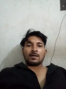 Snapshot of abhishekk_desiboy99 chatting on 10/28/25, 07:57 abhishekk desiboy99 online show from 10/28/25, 07:57