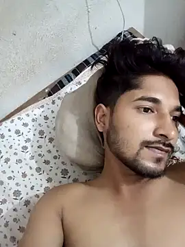 Snapshot of abhishekk_desiboy99 chatting on 09/17/25, 07:21 abhishekk desiboy99 online show from 09/17/25, 07:21