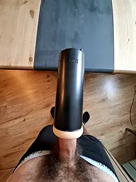 Snapshot of Chrisss1995 chatting on 09/21/25, 02:00 Chrisss1995 online show from 09/21/25, 02:00