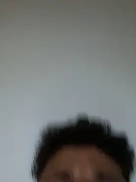 Snapshot of LekRJ chatting on 10/19/25, 08:44 LekRJ online show from 10/19/25, 08:44
