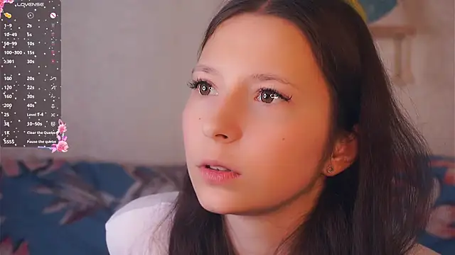 Snapshot of GabrielleLynchard chatting on 10/26/25, 07:14 GabrielleLynchard online show from 10/26/25, 07:14