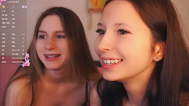 Snapshot of GabrielleLynchard chatting on 11/15/25, 07:18 GabrielleLynchard online show from 11/15/25, 07:18