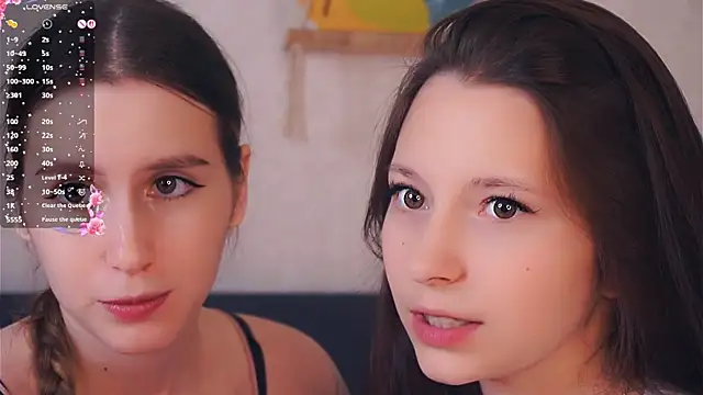 Snapshot of GabrielleLynchard chatting on 11/06/25, 07:07 GabrielleLynchard online show from 11/06/25, 07:07