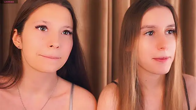 GabrielleLynchard online show from 12/19/25, 07:49