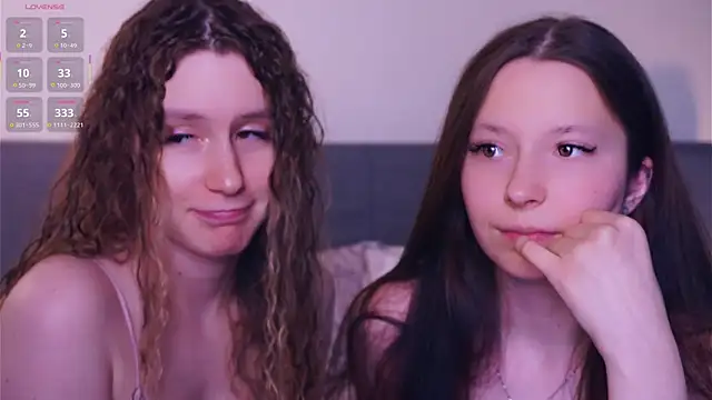 GabrielleLynchard online show from 04/17/26, 08:06