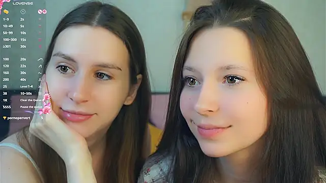 Snapshot of GabrielleLynchard chatting on 11/22/25, 07:24 GabrielleLynchard online show from 11/22/25, 07:24