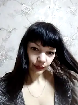 Snapshot of AliceSwan1122 chatting on 06/11/26, 05:32 AliceSwan1122 online show from 06/11/26, 05:32