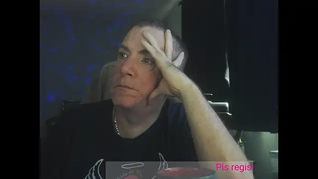 Sex and loves online show from 11/05/25, 03:48
