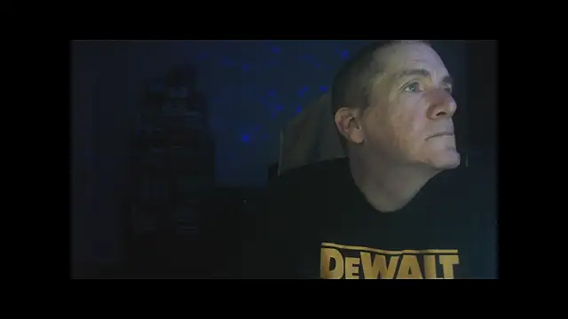 Sex and loves online show from 11/10/25, 03:22