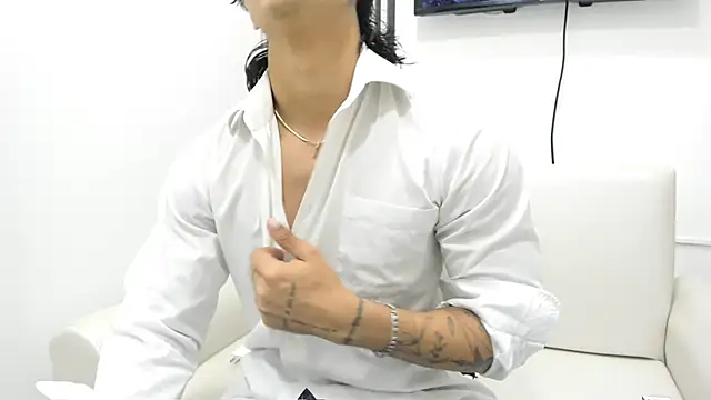 toji luxxer online show from 09/28/25, 02:29