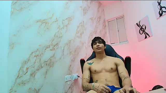 toji luxxer online show from 12/13/25, 08:04