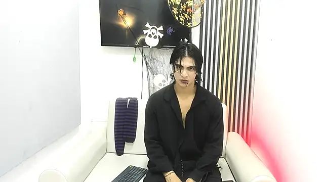 toji luxxer online show from 11/01/25, 03:13