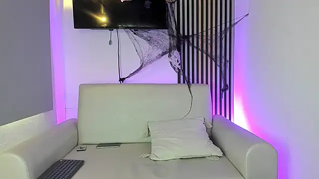 toji luxxer online show from 10/25/25, 08:20