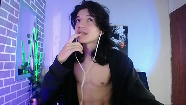 Jack alvarez19 online show from 12/04/25, 04:44