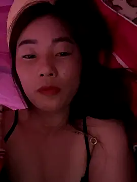 Moon pusy online show from 10/18/25, 05:26