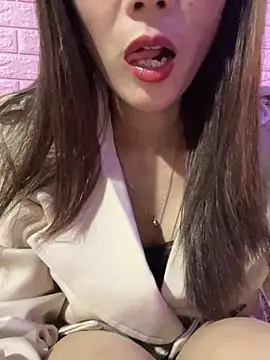 Moon pusy online show from 02/11/26, 02:50