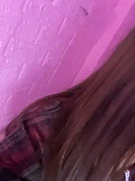 Moon pusy online show from 12/16/25, 12:20